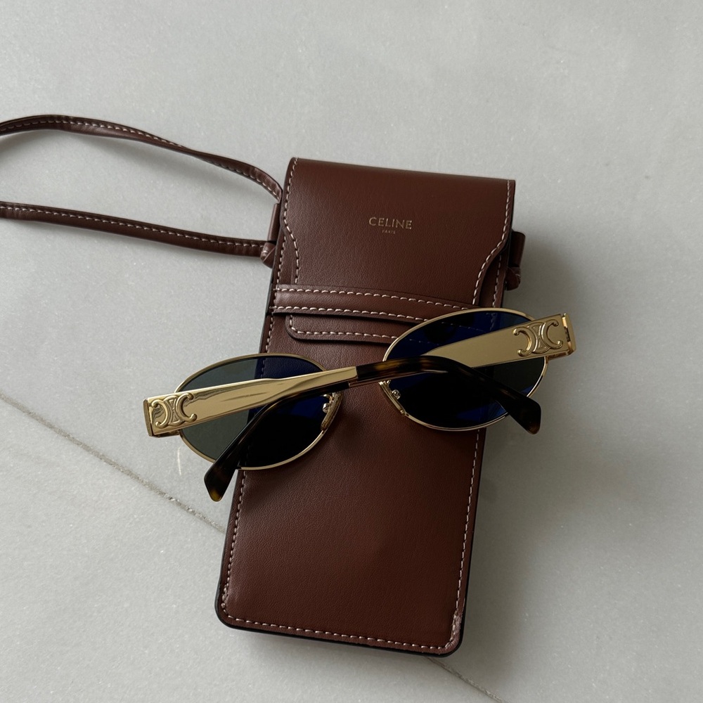 Celine Triomphe Metal 01 Sunglasses with gold frame